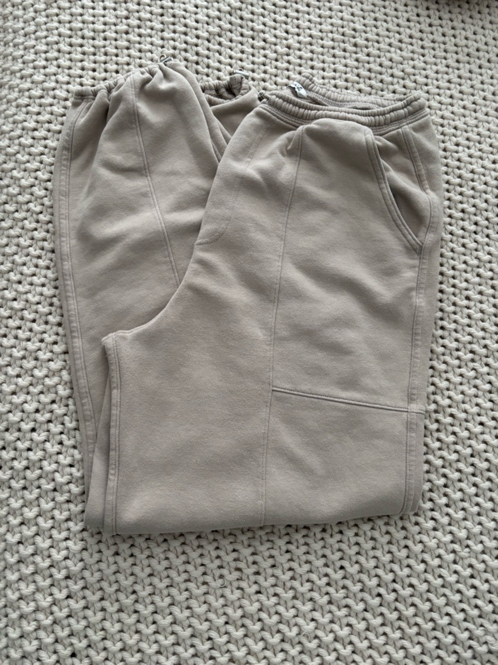 🤎 GUC Abercrombie & Fitch Tan Fleece Joggers